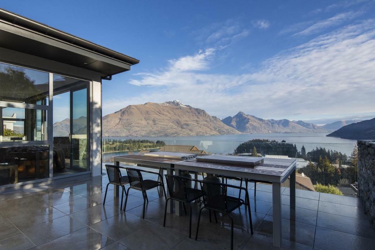 Lago Infinito By Sotheby'S Luxury Rental Homes Κουίνσταουν Εξωτερικό φωτογραφία